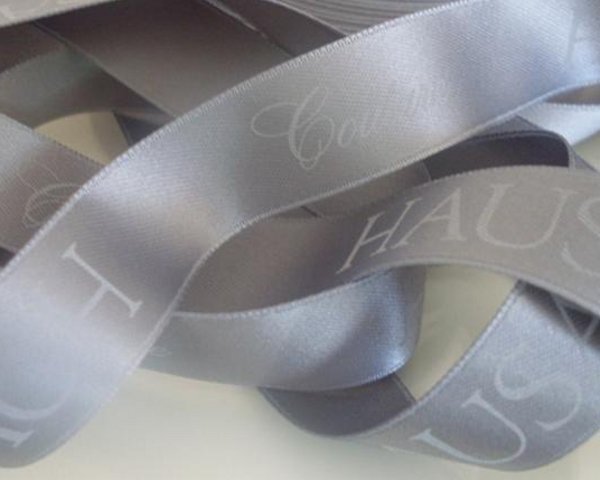 Satinband-mit- firmenlogo